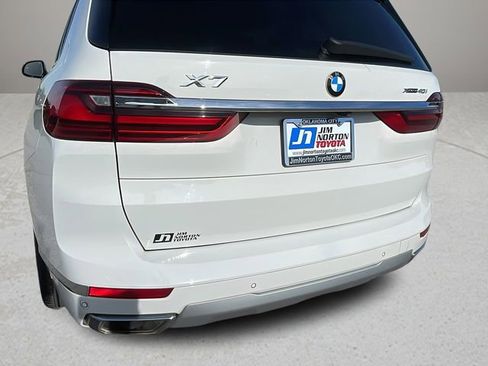 Used 2021 BMW X7 xDrive40i w/ Cold Weather Package AWD/4WD image 29