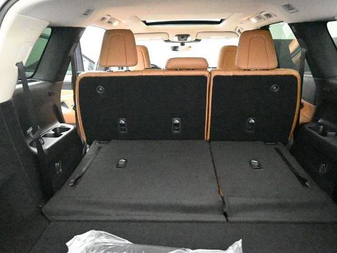 Certified 2025 INFINITI QX60 Sensory image 24