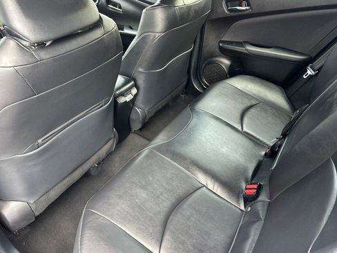 Used 2022 Toyota Prius Prime XLE image 12