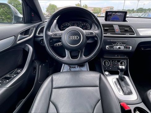 Used 2016 Audi Q3 2.0T Prestige w/ Prestige Package AWD/4WD image 5