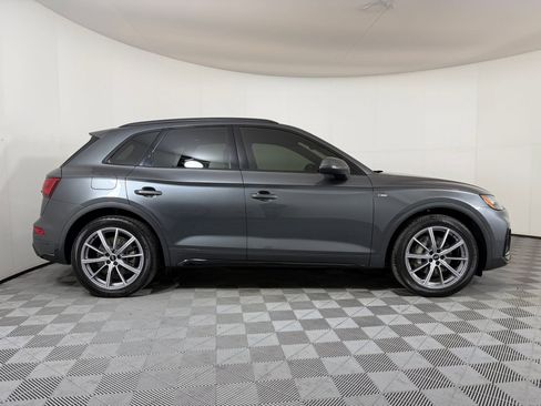 Certified 2023 Audi Q5 e Premium Plus w/ Premium Plus Package image 7