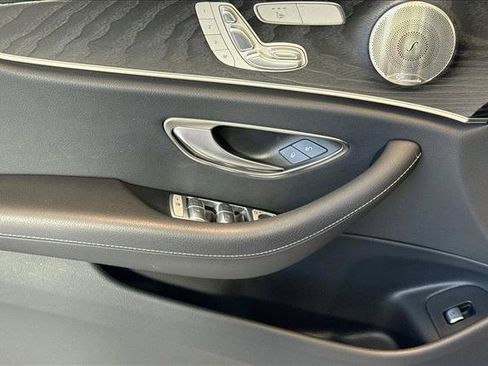 Used 2022 Mercedes-Benz E 350 Sedan image 17