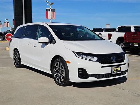 Used 2025 Honda Odyssey Elite image 9