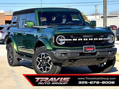 Used 2024 Ford Bronco Outer Banks image 1
