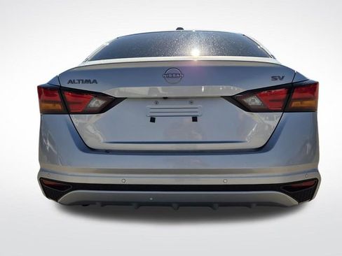 Used 2023 Nissan Altima 2.5 SV image 8