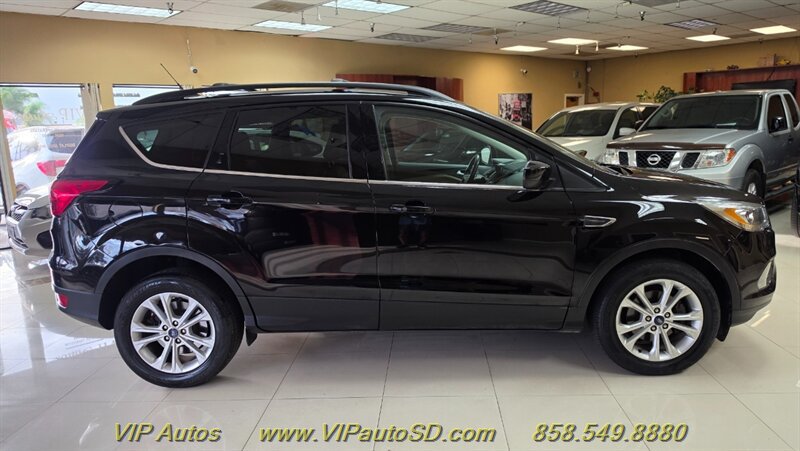 Used 2019 Ford Escape SEL FWD image 5