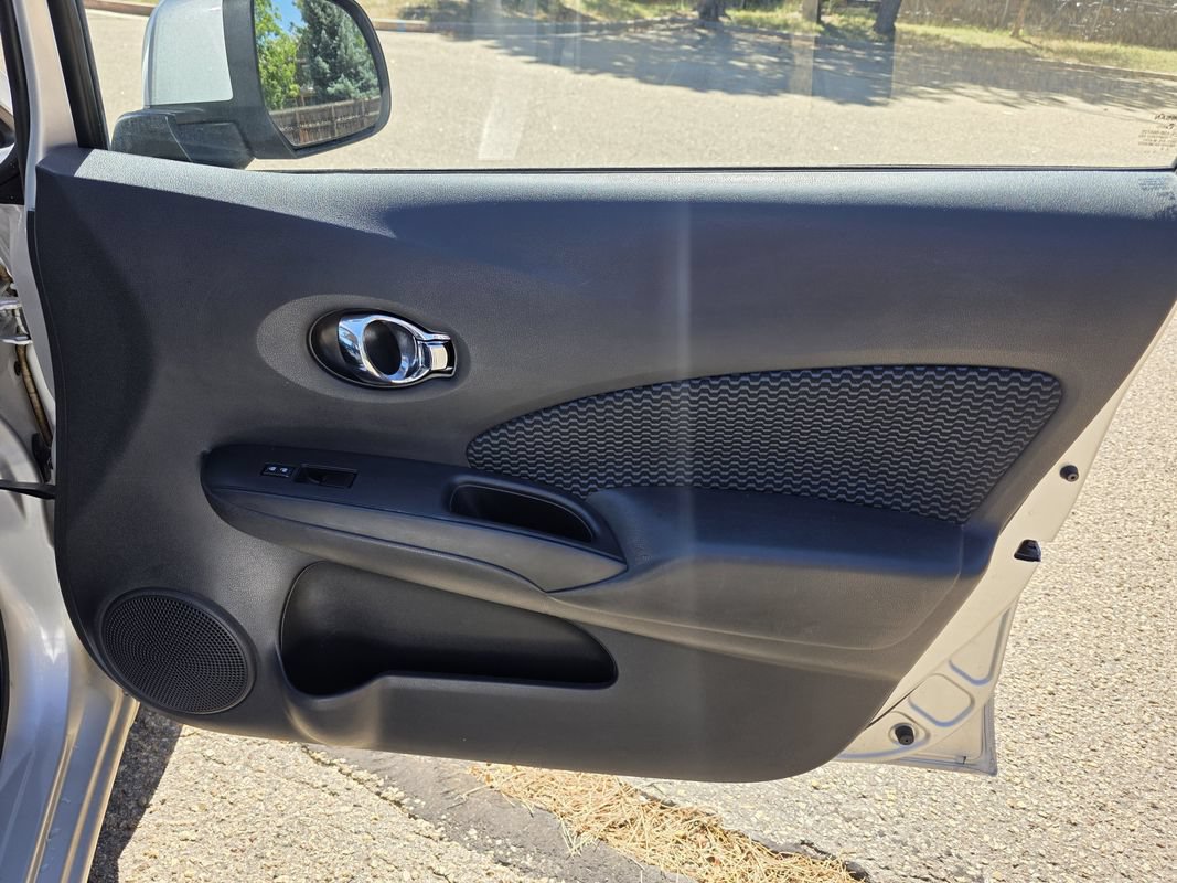Used 2014 Nissan Versa Note SV FWD image 21