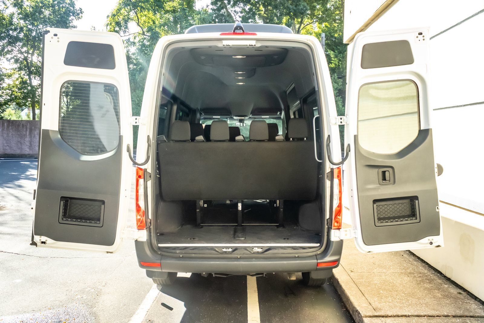 Used 2025 Mercedes-Benz Sprinter 2500 image 6