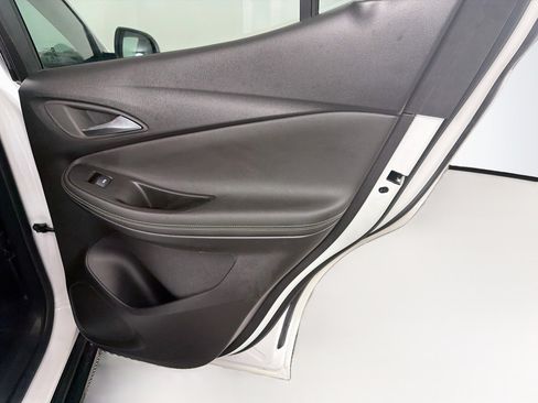 Used 2024 Buick Encore GX Sport Touring w/ Comfort Package FWD image 30