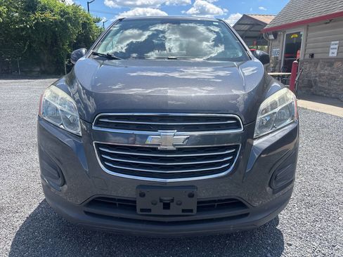 Used 2016 Chevrolet Trax LS AWD/4WD image 6