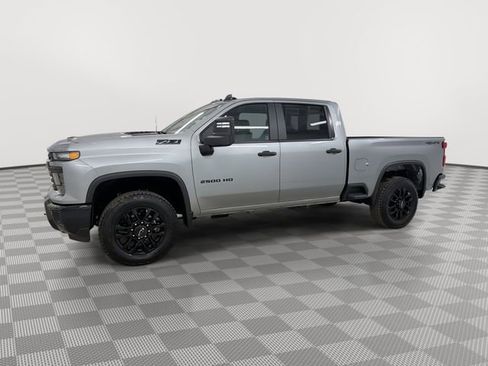 Certified 2025 Chevrolet Silverado 2500 Custom w/ Custom Value Package image 7