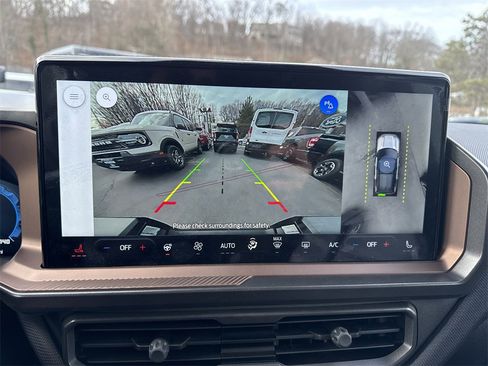 Used 2025 Ford Bronco Sport Outer Banks w/ Outer Banks Tech Package+ image 17