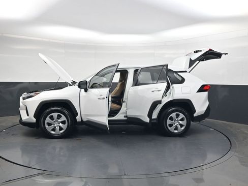 Used 2025 Toyota RAV4 LE FWD image 32