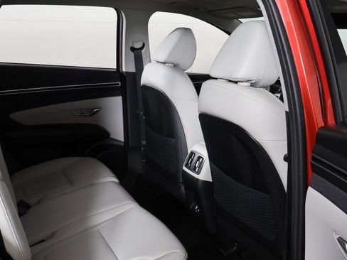 Used 2023 Hyundai Tucson Limited image 32