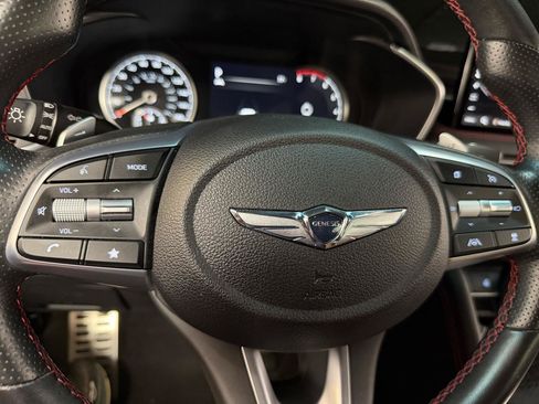 Used 2023 Genesis G70 2.0T w/ Sport Prestige Package AWD/4WD image 18