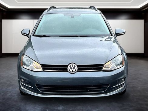 Used 2016 Volkswagen Golf SE FWD image 2