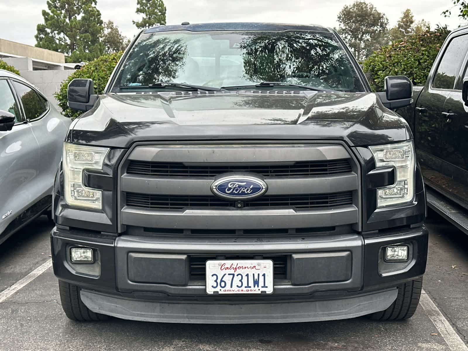 Used 2015 Ford F150 Lariat w/ Equipment Group 502A Luxury RWD image 2
