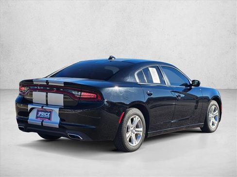Used 2023 Dodge Charger SXT image 5