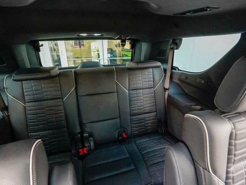 Used 2025 Cadillac Escalade Sport Platinum w/ LPO, ONYX Package image 83