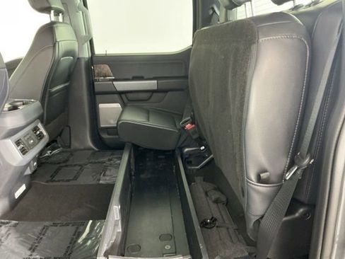 Used 2025 Ford F450 Lariat w/ FX4 Off-Road Package AWD/4WD image 32