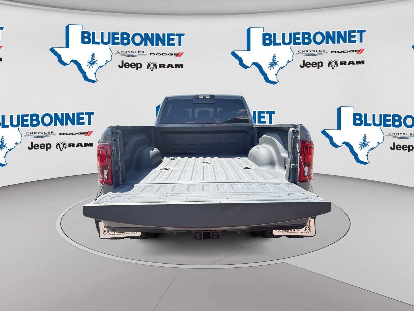 Used 2026 RAM 3500 Laramie w/ Night Edition AWD/4WD image 22