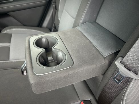 Used 2025 Chevrolet Blazer LT image 30