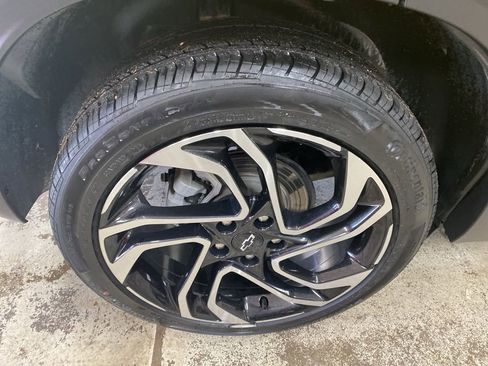 Used 2024 Chevrolet TrailBlazer RS w/ Convenience Package image 10