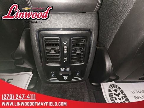 Used 2018 Jeep Grand Cherokee Limited AWD/4WD image 16