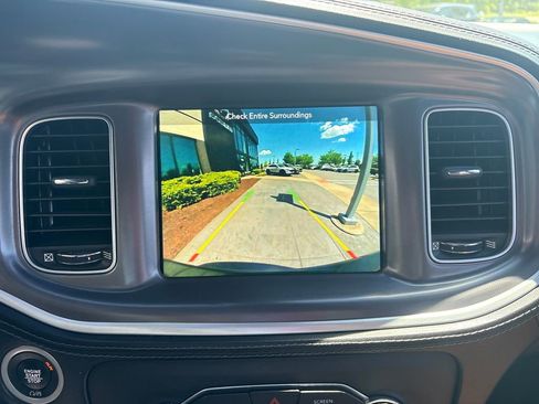 Used 2019 Dodge Charger SXT w/ Plus Group image 14