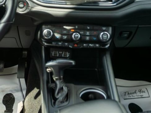 Used 2022 Dodge Durango GT image 16