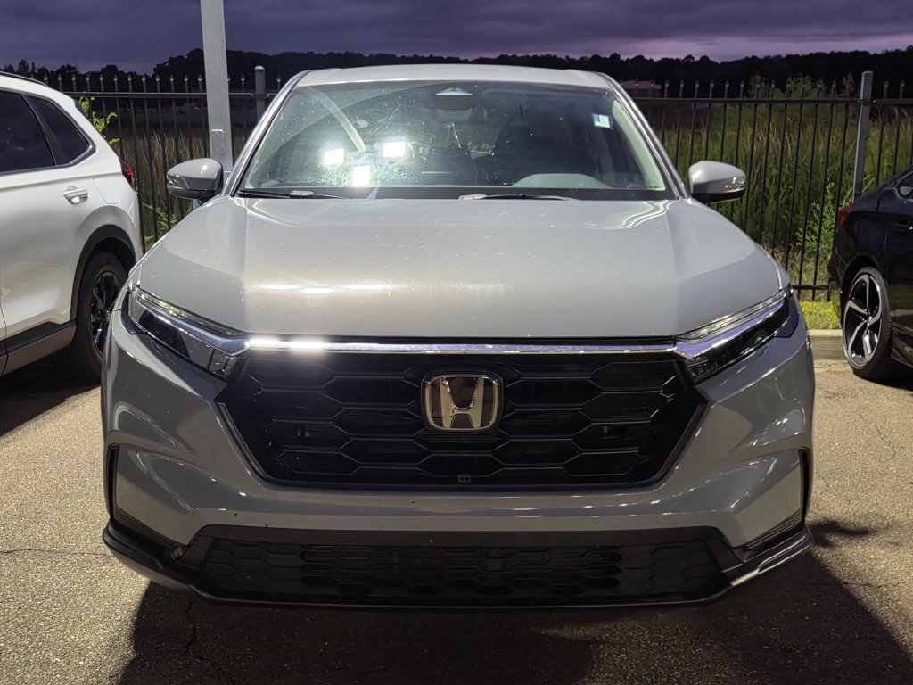 Used 2024 Honda CR-V LX image 2