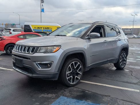 Used 2018 Jeep Compass Limited w/ Safe & Security Group AWD/4WD image 9