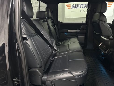 Used 2024 Ford F150 Platinum w/ FX4 Off-Road Package image 37