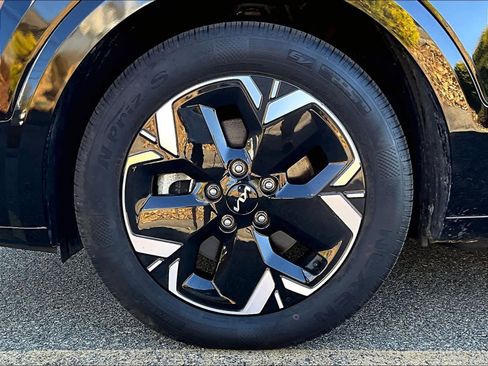 Used 2024 Kia Niro Wind image 7