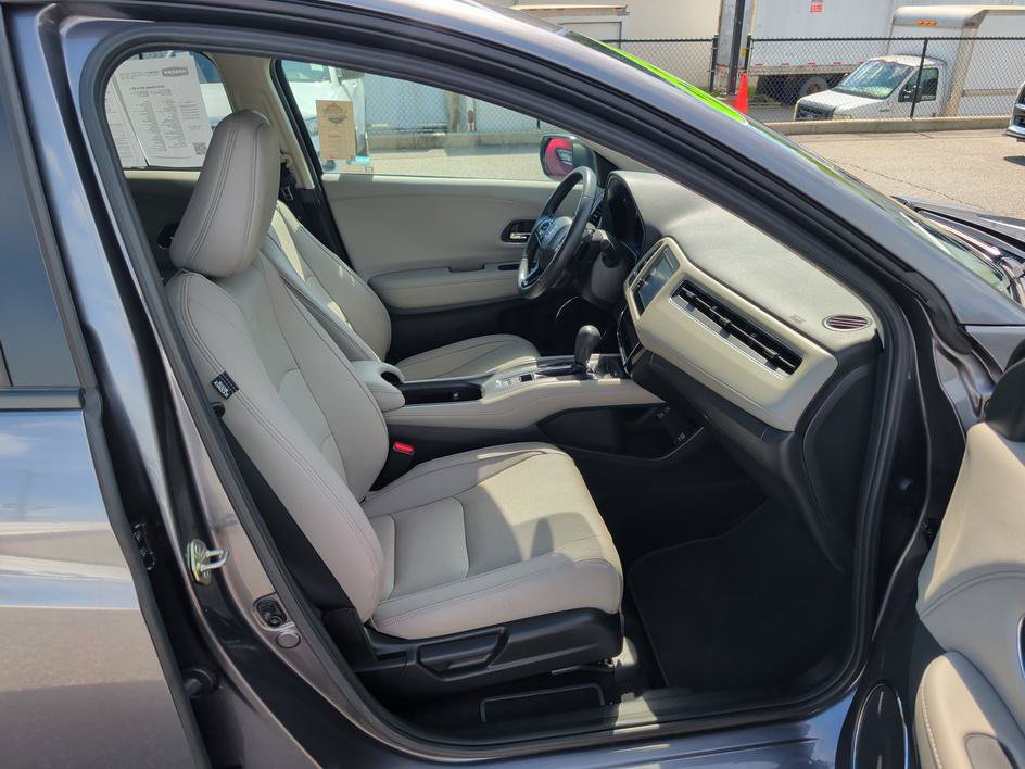 Used 2019 Honda HR-V EX-L image 12