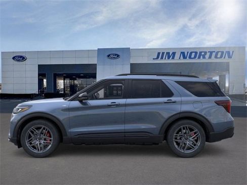 New 2026 Ford Explorer ST-Line w/ ST-Line Street Pack image 3