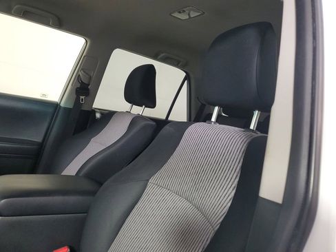 Used 2018 Toyota 4Runner SR5 RWD image 21