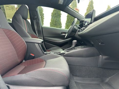 Certified 2024 Toyota Corolla SE w/ SE Premium Package image 32