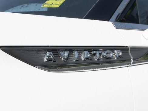 Used 2025 Lincoln Aviator Reserve w/ Illumination Package RWD image 7