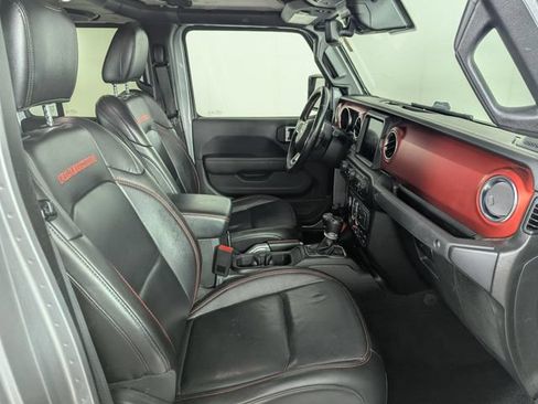 Used 2020 Jeep Gladiator Rubicon w/ Dual Top Group AWD/4WD image 22