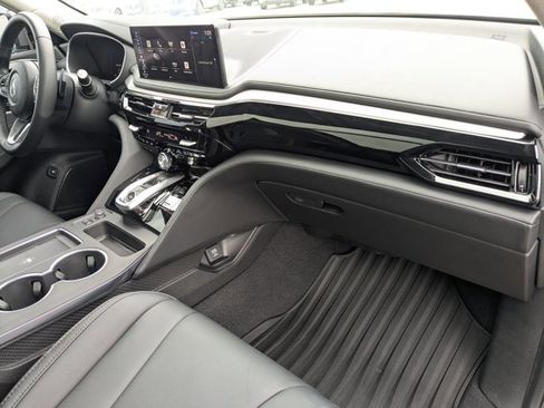 Certified 2025 Acura MDX SH-AWD image 23