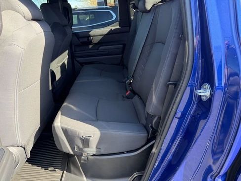 Used 2025 Toyota Tacoma SR5 image 7