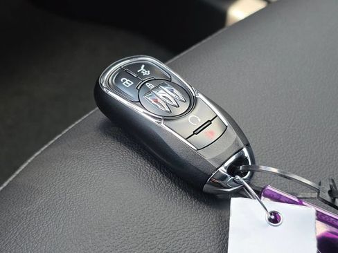New 2026 Buick Envista Sport Touring w/ Convenience I Package FWD image 32