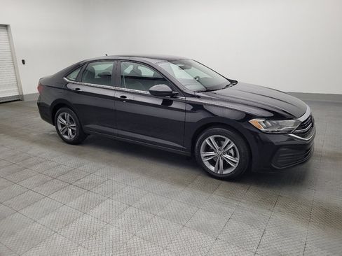 Used 2024 Volkswagen Jetta SE image 11