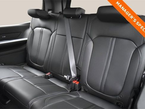 New 2025 Jeep Wagoneer 4WD image 16