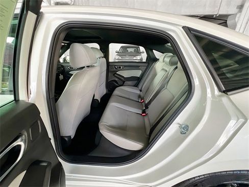 Certified 2025 Honda Civic Sport image 26