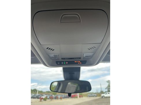 Used 2022 Chevrolet Equinox LT AWD/4WD image 50