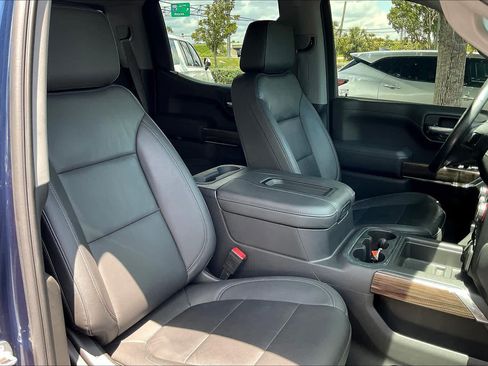 Used 2021 Chevrolet Silverado 1500 LT Trail Boss w/ LT Trail Boss Premium Package AWD/4WD image 8
