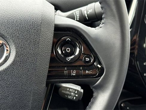 Used 2020 Toyota Prius Prime XLE image 30