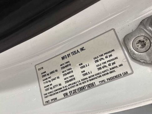 Used 2019 Tesla Model 3 Long Range image 11